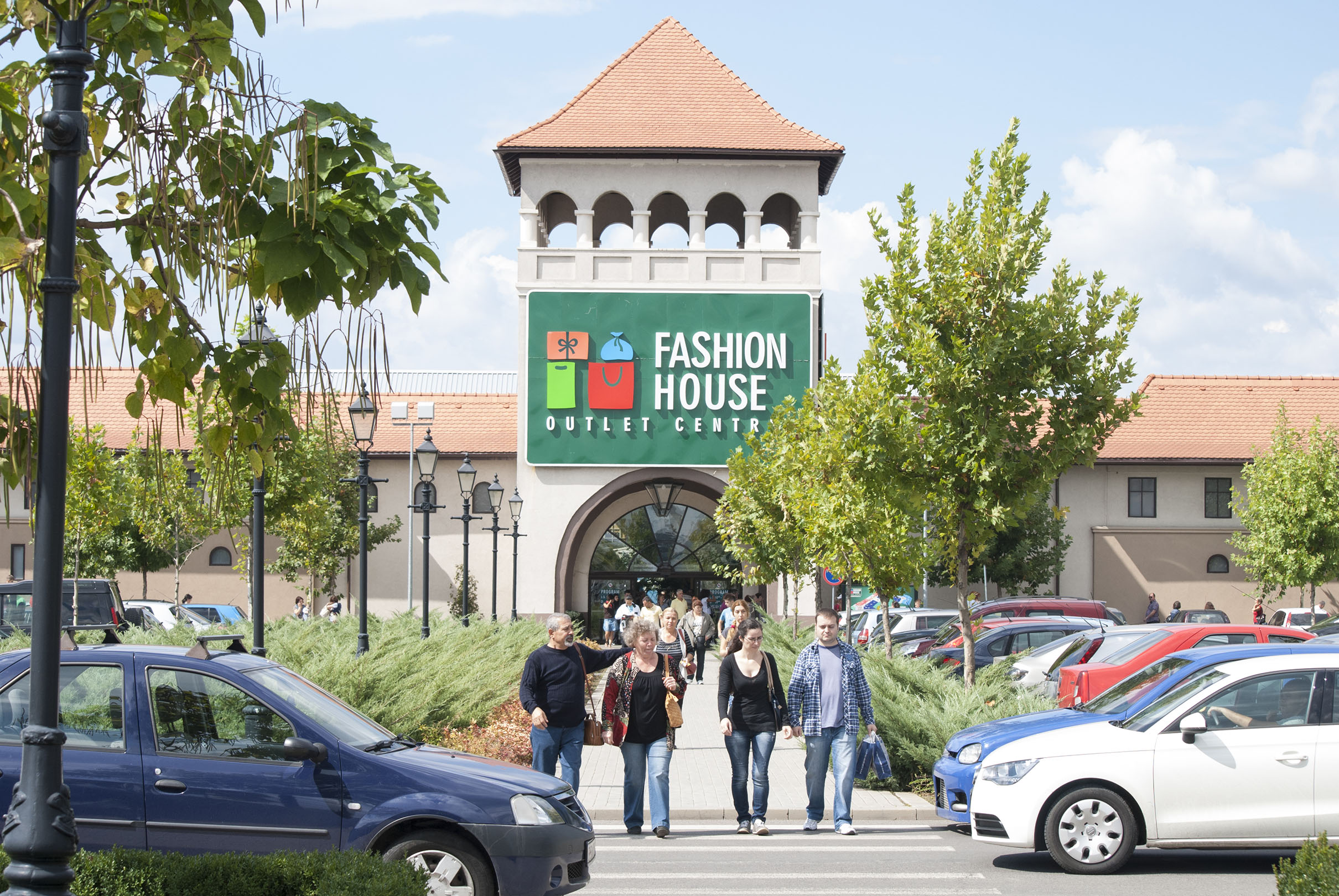 Kenvelo deschide un magazin in Fashion House Outlet Bucuresti