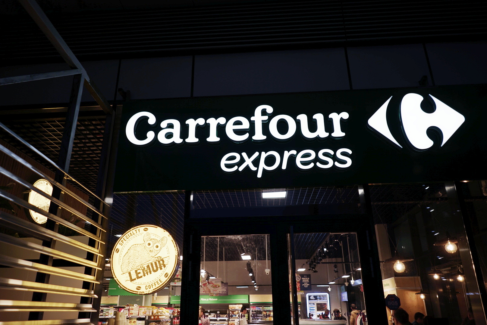 Carrefour Romania lanseaza un nou concept de magazin odata cu deschiderea Carrefour Express Globalworth