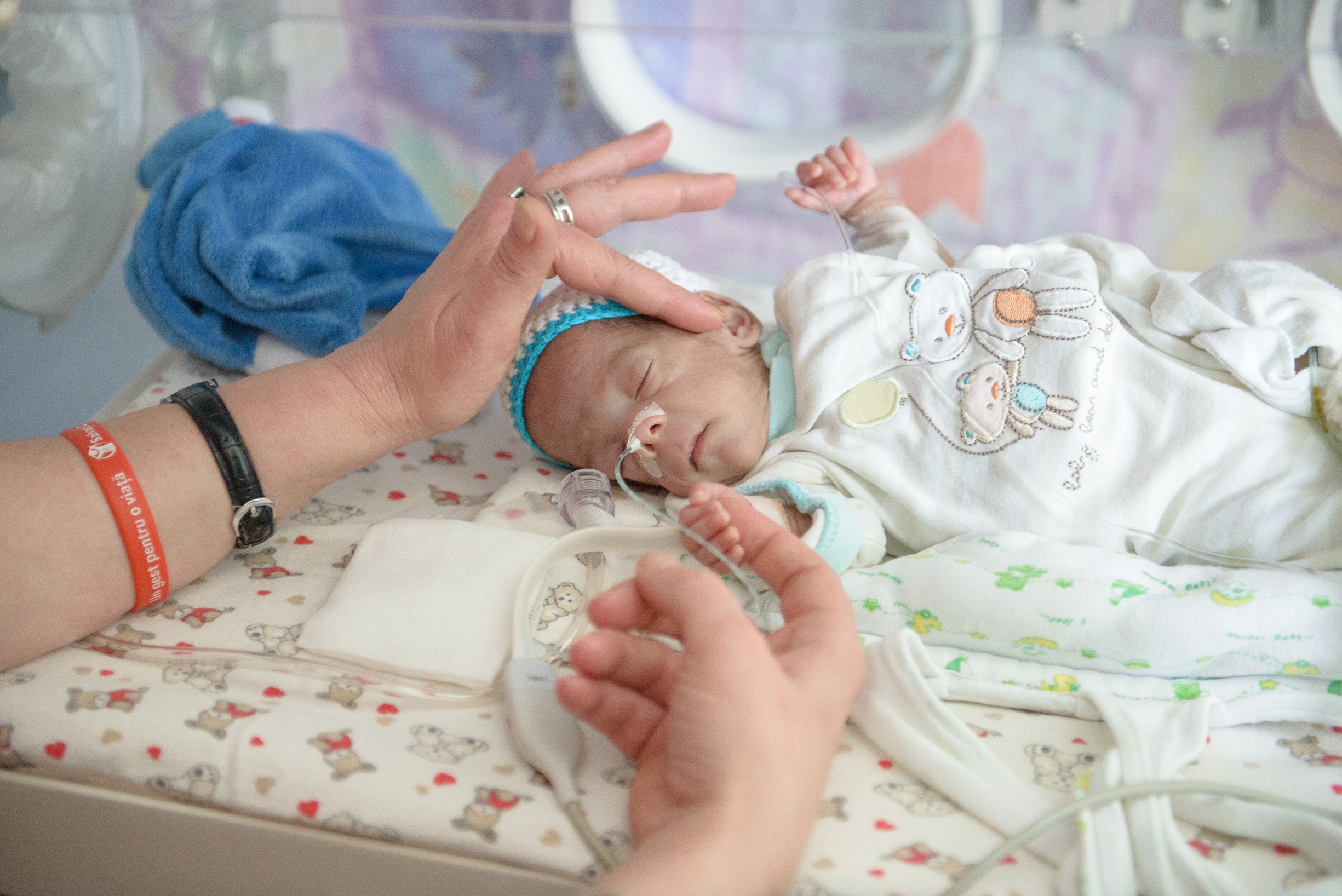 Claire exception companion Pericol pentru nou-născuți: secțiile de ATI ale maternităților nu mai au  bani