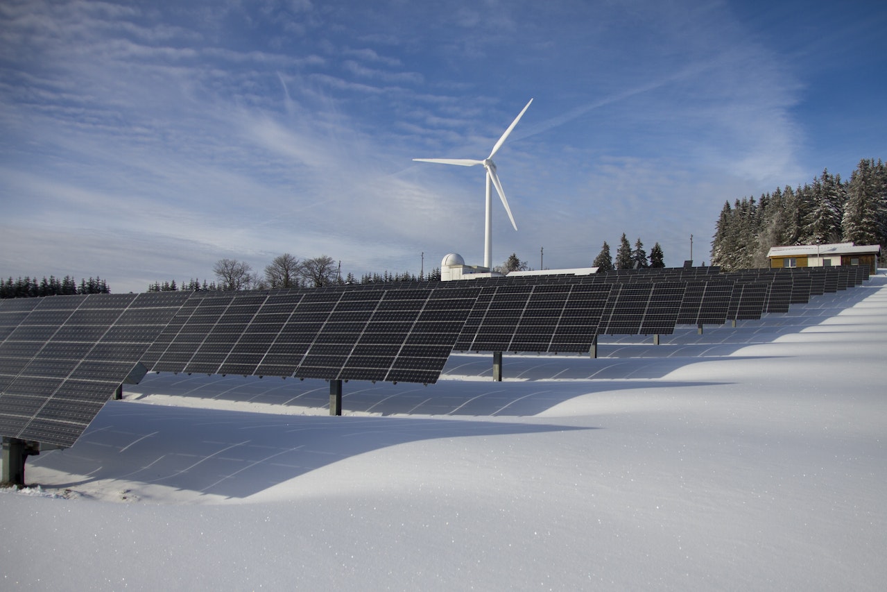 Săptămâna trecută, aproape jumătate din consumul de energie României a fost asigurat de regenerabile