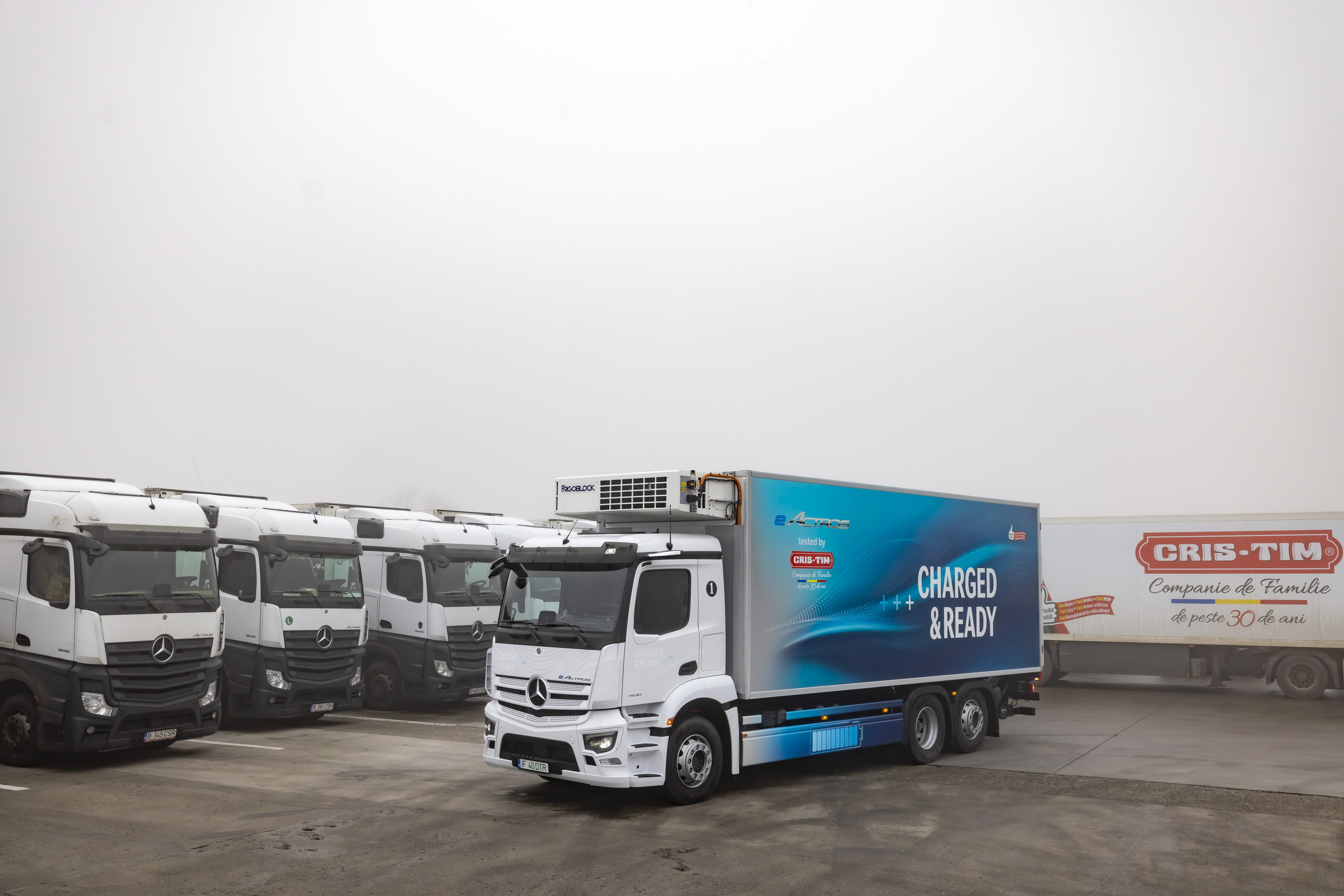 O mare companie românească folosește un camion electric de peste 400.000 euro pentru distribuție