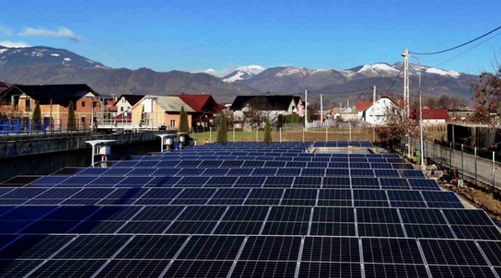 Datacor Green Energy a construit 13 centrale fotovoltaice de 2,5 MWP pentru Aquabis