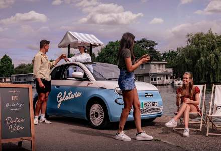 Fiat 500e a devenit mașină de înghețată pentru a-i servi pe iubitorii de gelato din marile orașe