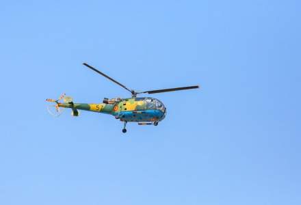 Explozie pe o navă din Marea Neagră | MApN a trimis un elicopter IAR-330 Puma să cerceteze zona