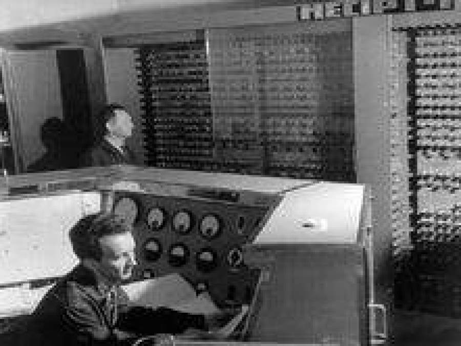 Thoroughly federation love O istorie in imagini: Cum aratau primele calculatoare romanesti in anii '60  si cum arata acum
