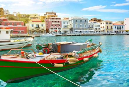 Paravion: Insulele grecesti, printre preferatele familiilor de romani in luna iulie