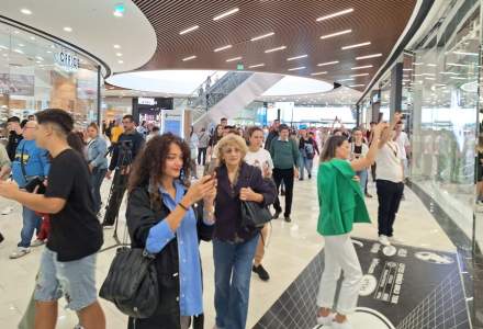 [FOTO] Oltenii au alergat să vadă magazinele din Promenada, cel mai nou mall din Craiova