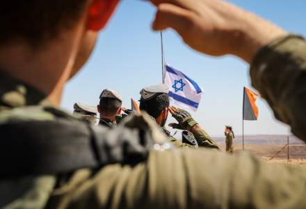 Trupele israeliene s-au angajat în lupte la sol în mai multe locuri în jurul Fâşiei Gaza