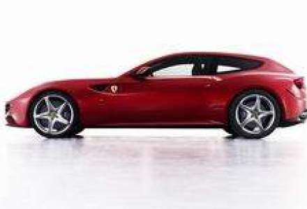 Patru comenzi pentru Ferrari Four, masina de 220.000 de euro