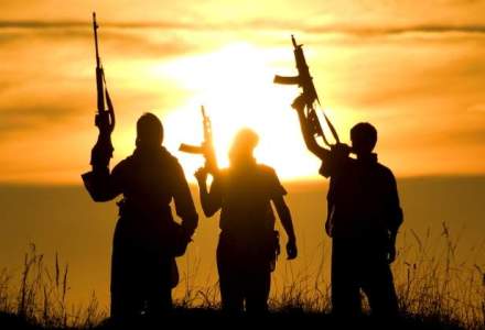 Sirienii din Manbij au sarbatorit eliberarea orasului de sub jihadistii Statului Islamic