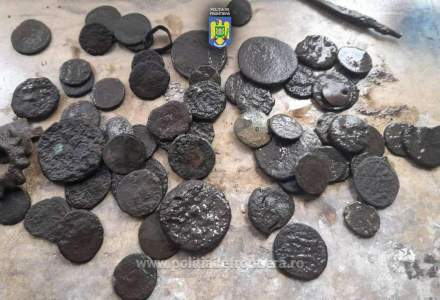Tezaur antic, găsit de poliție în bagajele unor turiști bulgari. Ar fi fost, de fapt, căutători de comori