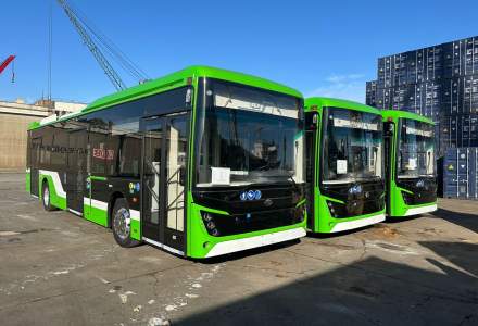 Bujduveanu: Primele 51 de autobuze electrice care vor funcționa în București au ajuns în țară. Când vor intra în circulație