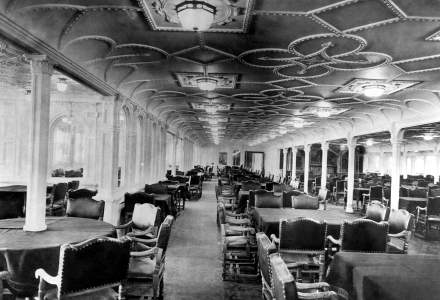 Un meniu al unei cine servite pe Titanic la clasa I, vândut la licitaţie pentru 66.000 de lire sterline