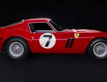 Un Ferrari 250 GTO, a doua...