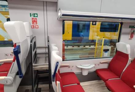 GALERIE FOTO Cum arată primul tren electric nou cumpărat de România după mai bine de 40 de ani