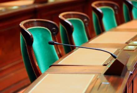 Camera Deputatilor: Legea privind insolventa persoanelor fizice va intra in vigoare la 31 octombrie