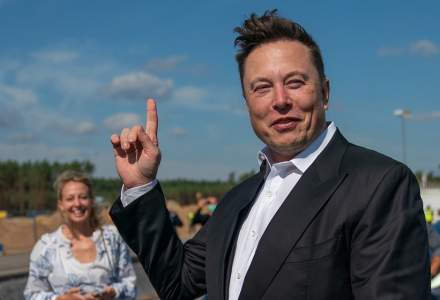 Elon Musk a petrecut 48 de zile în aer. Miliardarul are o flotă întreagă de avioane private