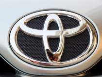 Toyota recheama 5,8 milioane...