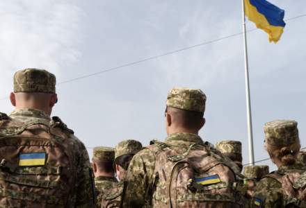 Criză acută de soldați în armata ucraineană: Kievul strânge tot mai tare lațul în jurul bărbaților care vor să evite mobilizarea
