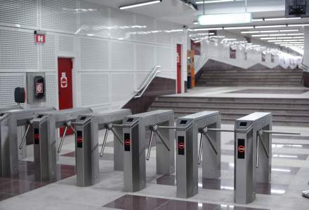 Metrorex intra in era digitala: urmeaza desfiintarea cabinelor de cumparat cartele si achizitia a zeci de noi automate de plata