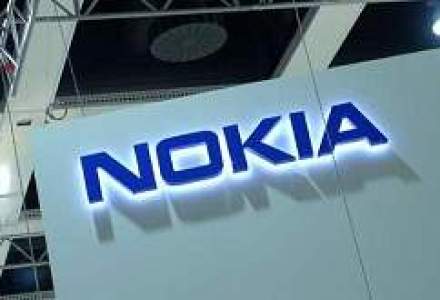 Nokia a fost retrogradata de Fitch cu o treapta
