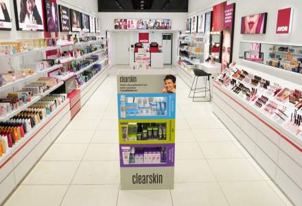 Avon, mișcare importantă pe piața produselor cosmetice: lansează un program de francizare la nivel național