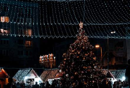 Orașul Varna din Bulgaria ține încă luminițele de Crăciun. Explicația primarului: demontarea nu era în contract