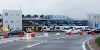 Toate magazinele de pe aeroportul Otopeni se închid pentru aproape o lună, din cauza încetării contractelor