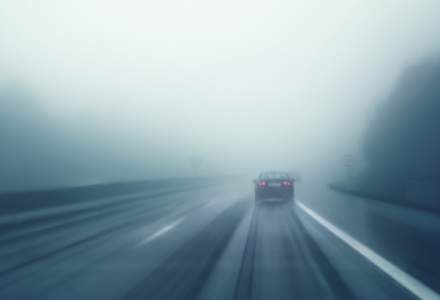 Cod galben de ceata in cinci judete. Vizibilitatea este redusa pe autostrazile A2 si A1, dar si pe alte drumuri din sud
