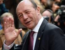 Basescu a stat 10 minute la...
