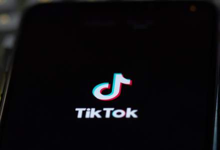 TikTok ar putea fi interzis în SUA. Camera Reprezentanţilor vrea să oblige ByteDance, compania care deține platforma, să cedeze acțiunile acesteia