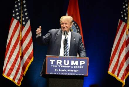 Donald J Trump devine al 45-lea presedinte al Statelor Unite, dupa o campanie care a divizat profund tara