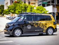 Volkswagen va folosi un taxi...