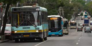 STB: Mai multe linii de autobuz vor avea traseul modificat în weekend pentru „The Color Run”