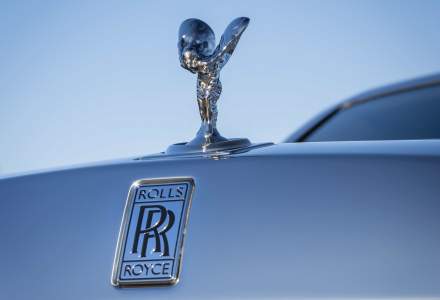 Infractorii sunt invidioși: Polițiștii americani au dezvăluit primul Rolls-Royce cu girofar din lume