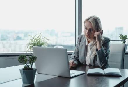 Studiu: Stresul a devenit al doilea „job” pentru femei. Se simte epuizarea și la locul de muncă și acasă