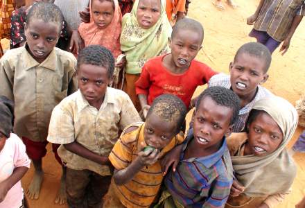 ONU: Lumea se confrunta cu cea mai mare criza umanitara, 20 mil. de oameni risca sa moara de foame