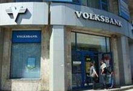 Volksbank reporneste creditarea. Primul pas - descoperitul de cont