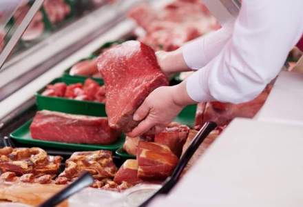 Carnea de porc se va scumpi cu pana la 20%, in aprilie