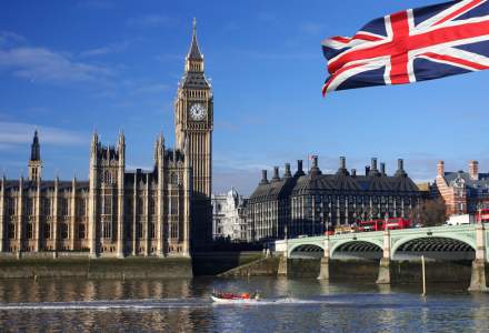 Parlamentul Marii Britanii a aprobat convocarea de alegeri anticipate pe 8 iunie