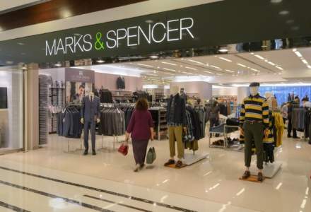 Marks & Spencer vinde trei din cele sase magazine catre grupul Voici la Mode. Restul magazinelor vor fi inchise