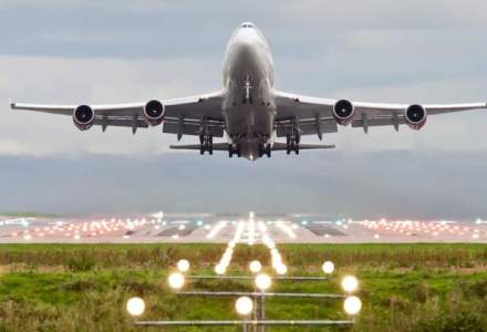 Aeroportul Otopeni le cere pasagerilor sa vina cu trei ore inainte de decolare, din cauza aglomeratiei