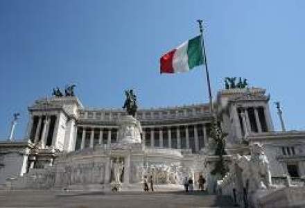 Italia a acceptat sa fie monitorizata de FMI si UE in privinta reformelor economice