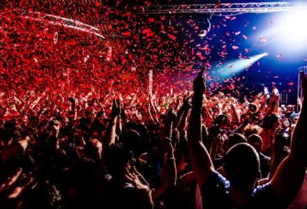 Un incendiu provocat de efecte pirotehnice a dus la anularea festivalului Tomorrowland din Barcelona