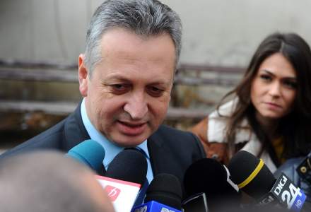 Relu Fenechiu, fostul ministru al Transporturilor, va fi eliberat conditionat la 5 luni de la condamnare. Decizia este definitiva