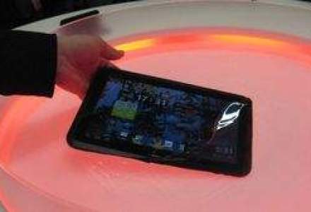 Fujitsu: Tabletele vor deveni mai importante decat laptopurile. Vezi cum arata tableta rezistenta la apa