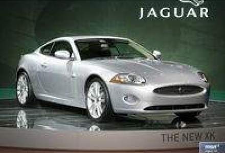 Jaguar elibereaza pe strazi noua felina XK