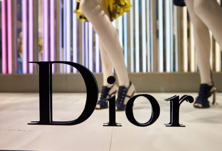 Christian Dior: Povestea brandului celebru, etalon mondial al elegantei, luxului si bunului gust