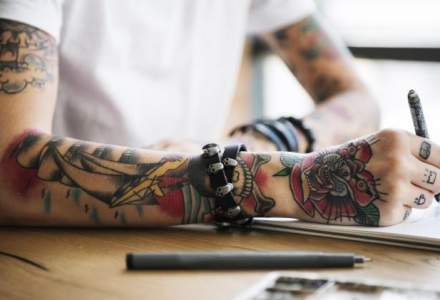 Arta, pasiune si business: povestea unui cunoscut artist tatuator din Romania