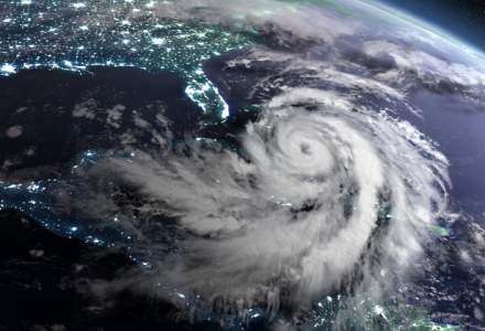 Ophelia a devenit uragan de categoria 3, dupa ce a trecut de Insulele Azore si se indreapta spre Irlanda